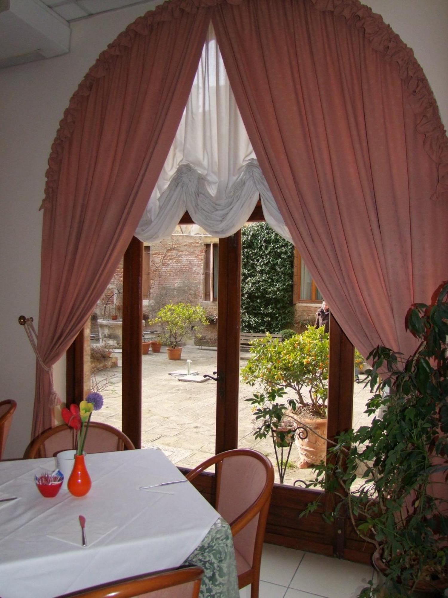 Domus Ciliota Hotel Venice Exterior photo