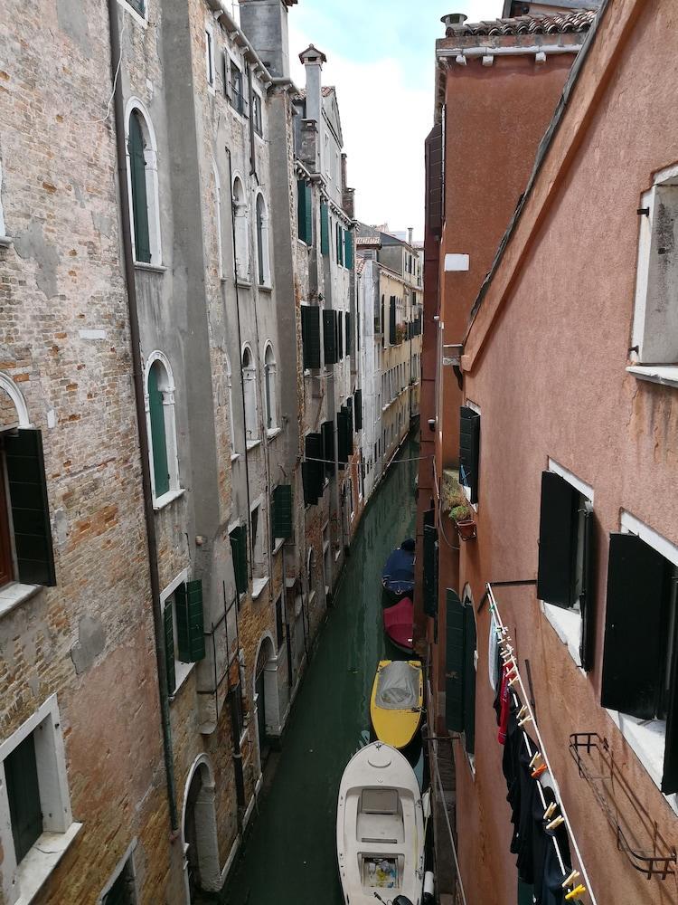 Domus Ciliota Hotel Venice Exterior photo